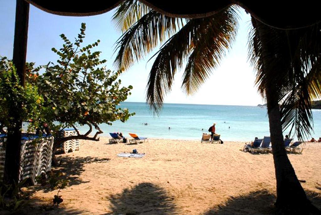 Island Beachcomber Hotel Altona Εξωτερικό φωτογραφία